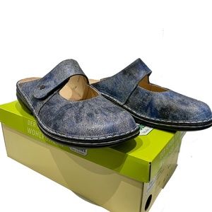New Finn Comfort Sandle